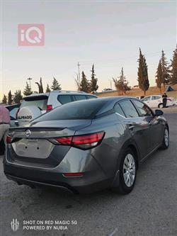 نیسان سێنترا